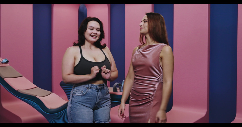 Tickling Show: Alice Peachy