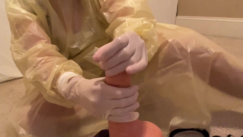 Victoria Lotus: Pflegender arzt melkt asiatischen penis hart