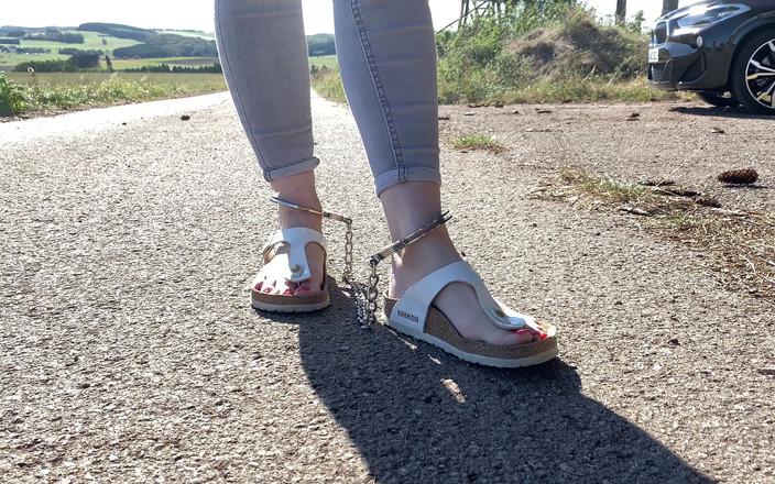 Sabdeluxe: 36.袖口で歩くHD