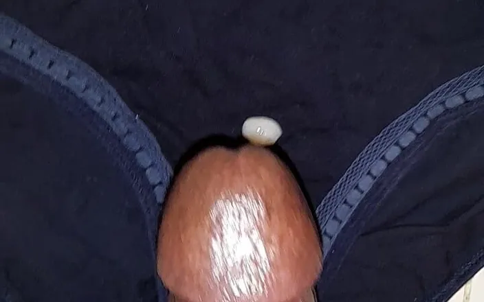 Black guy: Jerking off S6 E1