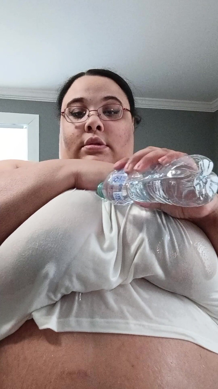Jessica pigslut: Wet Titties