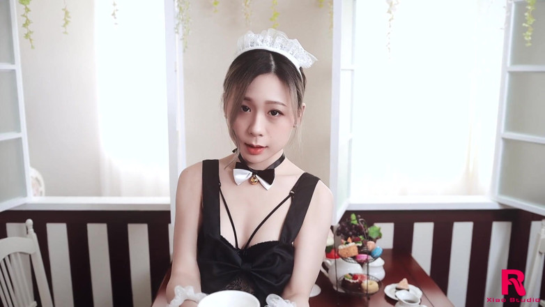 Asian Milfs n Teens: Chinesa empregada masturbação - Perv Milfs n Teens