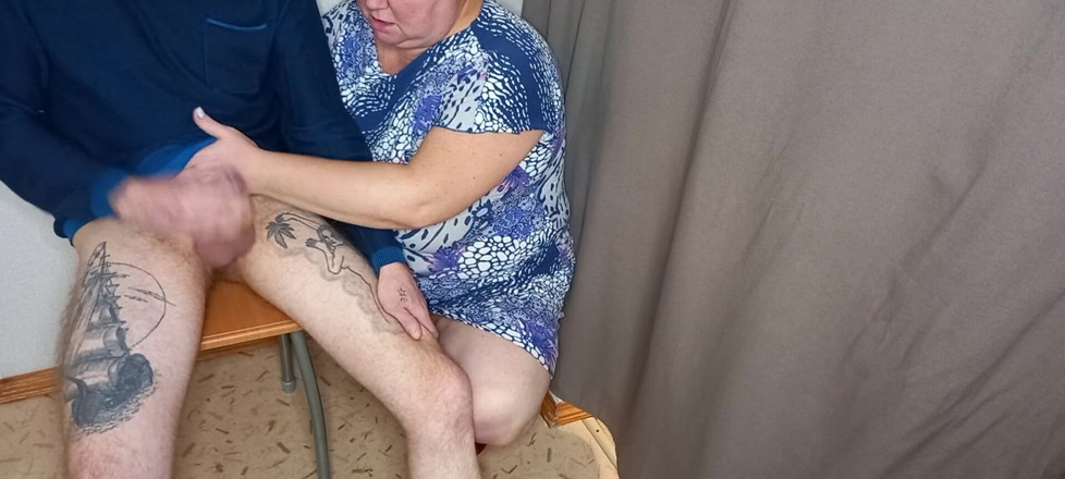Zona901: Masturbacja mojego penisa w przymierzalni