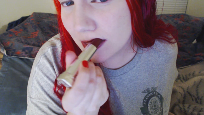 Scarlet Vixen: Warga n usta Fetysz czerwona gorąca szminka