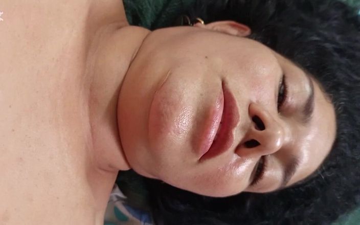 Valkyrieandluigy: Cô gái mũm mĩm làm tình giàu có