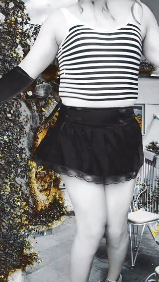 Kitty_Cross: Sexy Model Alert: Objímající sebevědomí a krásu