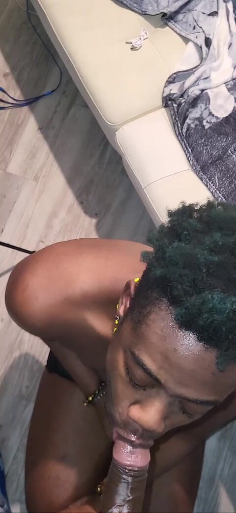 Wondahead21: Mensagem na garganta apenas para fãs - Wondahead21