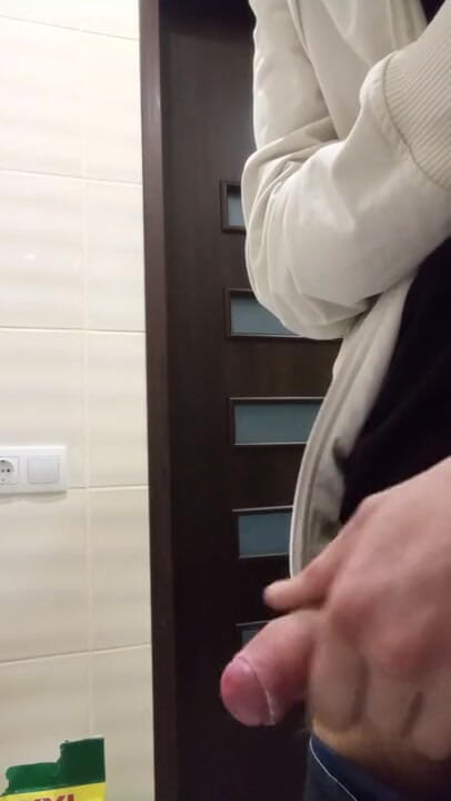 Valera4094: Chuveiro masturbação 18+