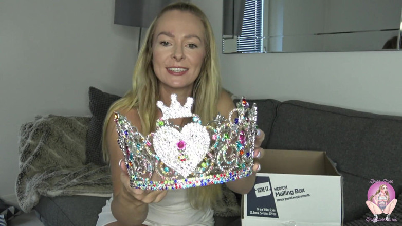 Brea Rose: Mv Crown Unboxing