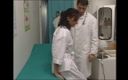 Vintage megastore: Un docteur coquin baise avec une infirmière dans son bureau...