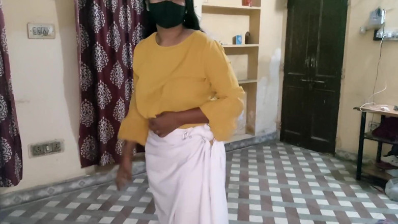Pinkididi: 真正的德西继妹同意和继兄玩粗暴性爱