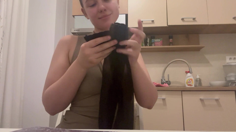 JuiceLussie: Pończochy i seksowne nogi, brudne rozmowy, masturbacja z bliska