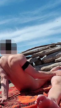 253 - Fingering Wet Pussy on Beach and Gets Caught and Interrupted by Watcher - Misscreamy