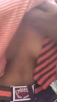 Fată indiană desi studentă în junglă sex video viral