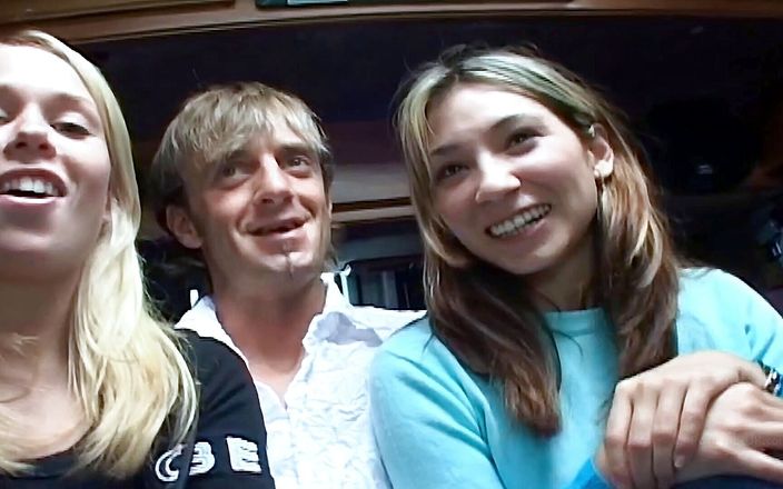 Road Trips UK: Поездка в Пэнге: Roxy Jezel и Jamie