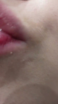 Saya menyediakan seluar dalam dengan bau pepek dan drool saya