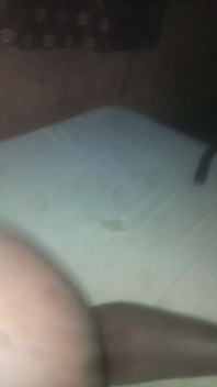 Fată cu sâni mari care arată bine pentru mine să o fut