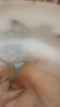 Bath Time Solo Fun