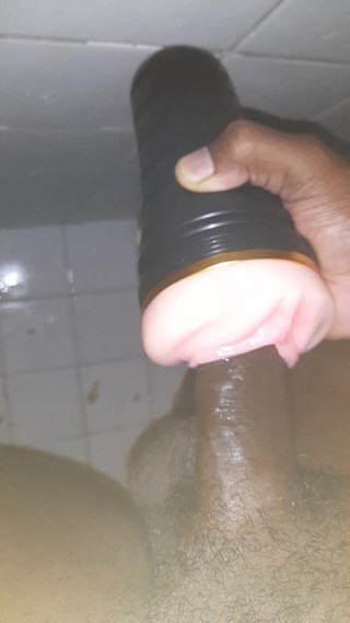 Black guy: Honění S9 E10
