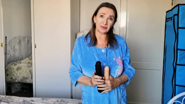 MariaOld: Dangerous Secret of Your Stepmom: When Curiosity Turns Into Desire (pov...