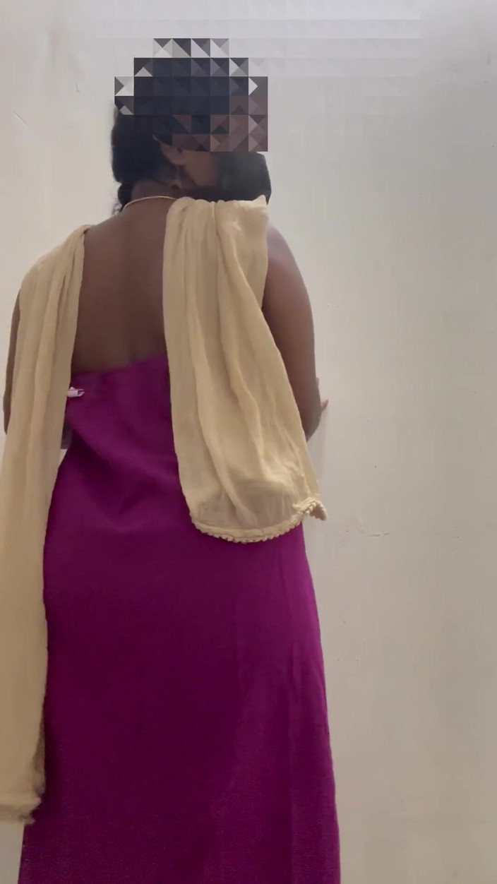 Desi World: Profesoară tamilă sexy la ore