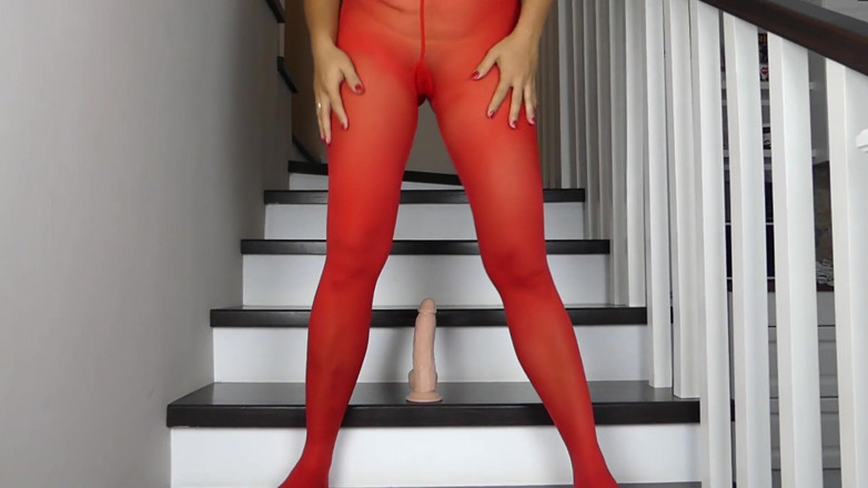 SexyThai1987: Red pantyhose and masturbate on stairs