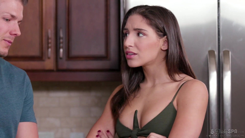 Fantasy Massage: Fantasymassage - Chà xát về đêm với Abella Danger