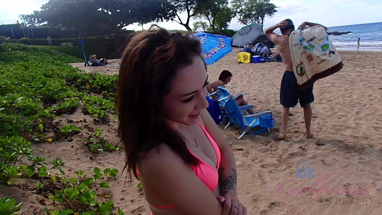 ATK Fans (Girlfriends): Vacances virtuelles à Hawaï avec Lily Jordan, partie 8
