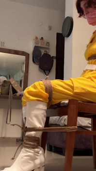 April O’Neil Cosplay présidé