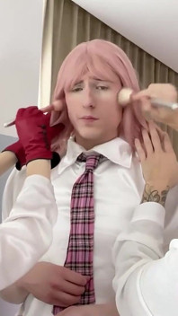 Sissy College Lição 1: Dollification