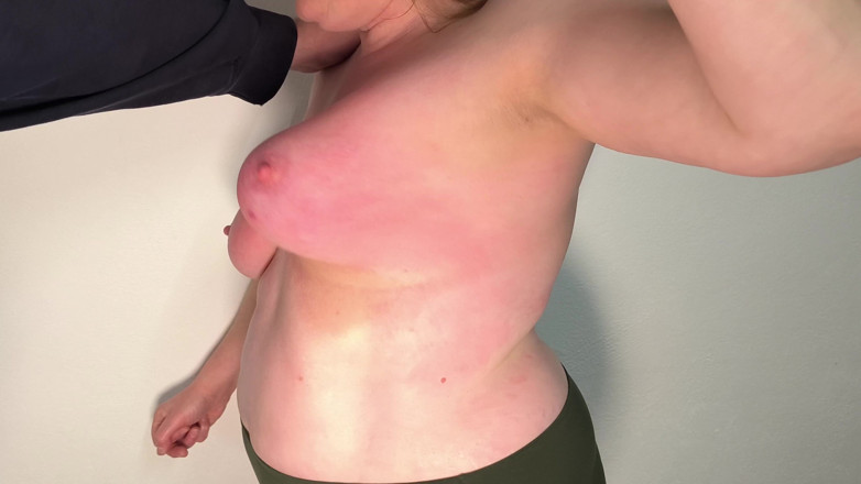 Bouncy Tits Action: Sessione di tette lunga e dolorosa per la notte di...
