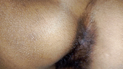 Priya Sena: Meludahi pantat saudara tiri