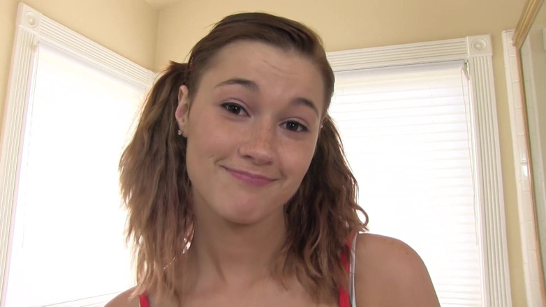 Perv Milfs n Teens: Alaina Dawson beobachtet, wie ihr hengst seine wichse in ihre...
