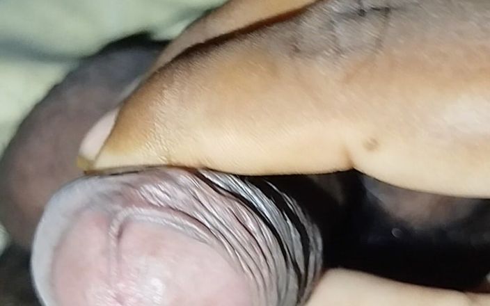 Miknio: La sega del cazzo di un giovane ragazzo