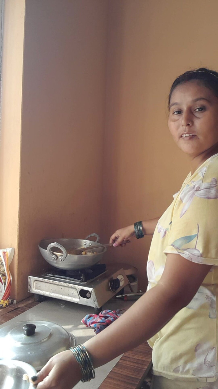 Puja555: Děvka švagrová