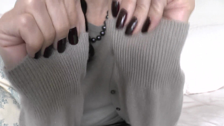 Lady Victoria Valente: 결혼식 11일 전: 금기시되는 만남 - 내 스웨터에 튀겨라, 레이디 빅토리아 발렌테