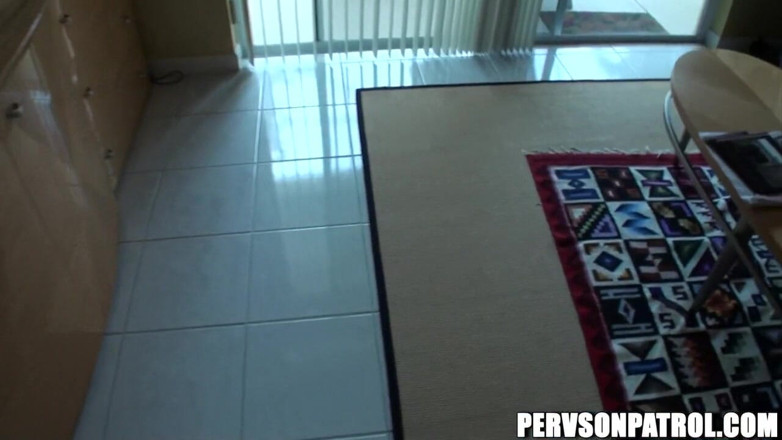 Pervs on Patrol: Pervs on Patrol - Si blonde cergas Victoria Wilde sukakan batang...