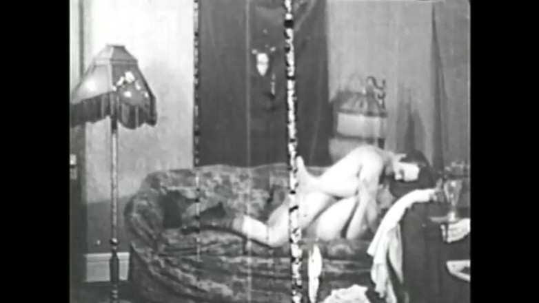 The Unforgettable: Sữa lợn Gozona