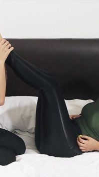 Dominating My Friend to My Feet