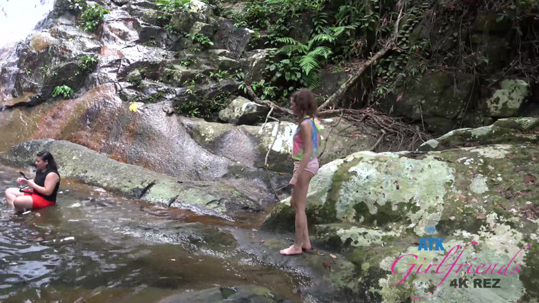 ATK Fans (Girlfriends): Liburan virtual di pulau tioman sama elena koshka bagian 2