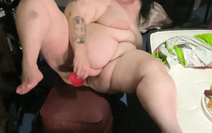 HerculesnVENUS: Si cewek nakal super semok jelly rolls nyepong kontol dan...