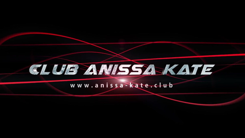 Club Anissa Kate: Cocu son mari avec une grosse bite noire