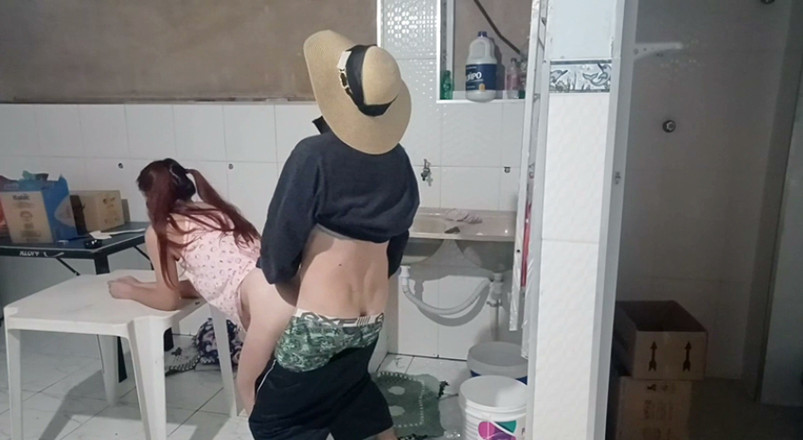 ksalnovinhos: Neighbor in Tiny Shorts Doing Laundry!
