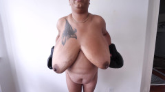 Stephanie Roberts: Danni Boxs 그녀의 젖탱이 Pt1