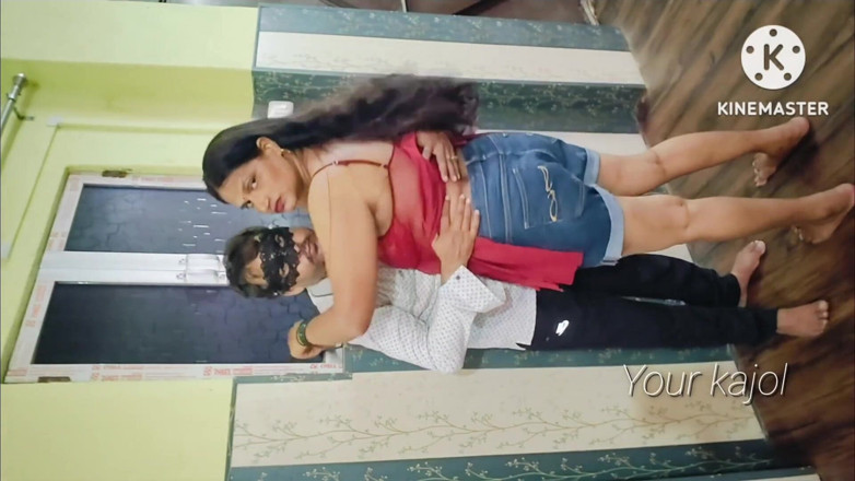 Lustykajolbhabhi: Kajol Bhabhi's Youth in Jeans Shorts