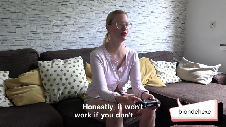 Blondehexe: Virtuální sex se sousedem