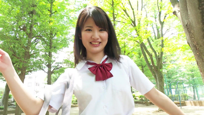 JapaneseAmateur: Remaja Jepun manis bercinta buat kali pertama dan membenarkan kawan...