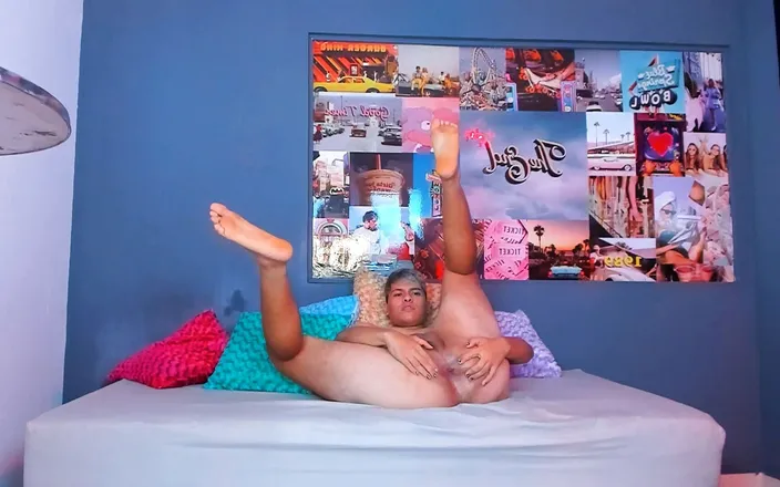 Coach Karl dude lodge: Dani thick dick feet and hole