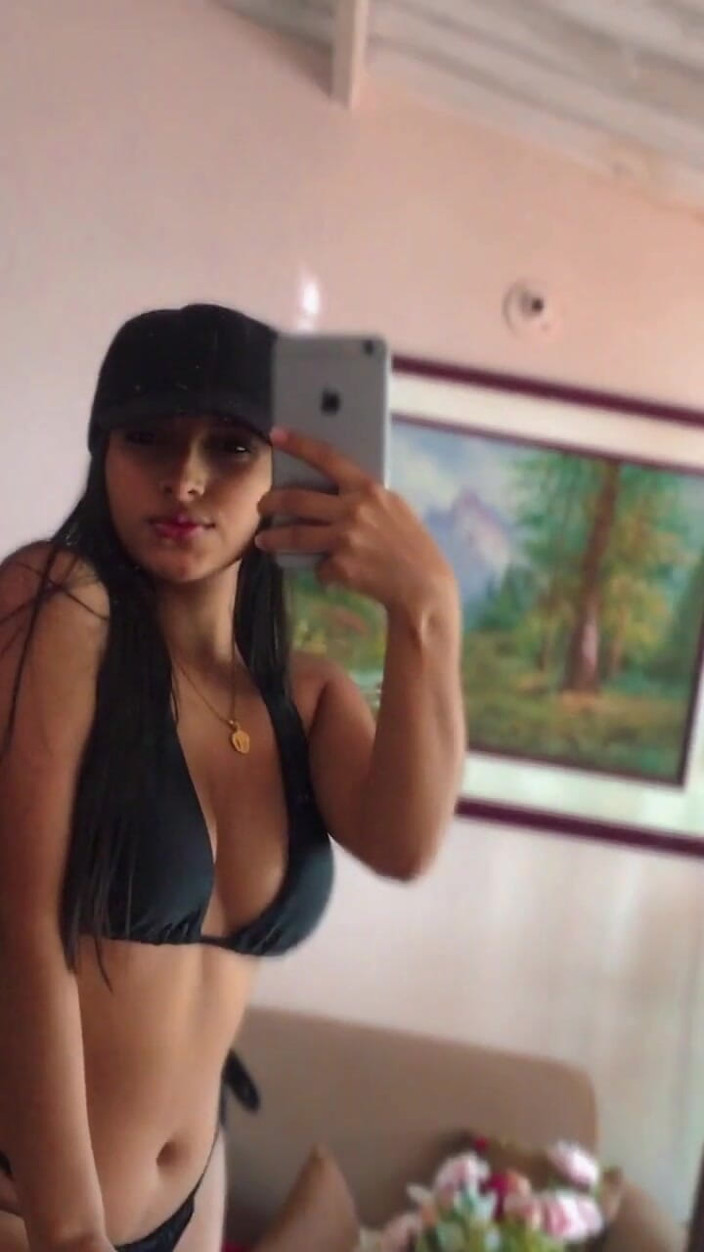 K 18 productions: Happy Nice Day on Live Stream
