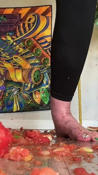 67 Giantess Size 16 Slo-mo Feet Crush Slow Motion Oranges & Watermelon Destruction